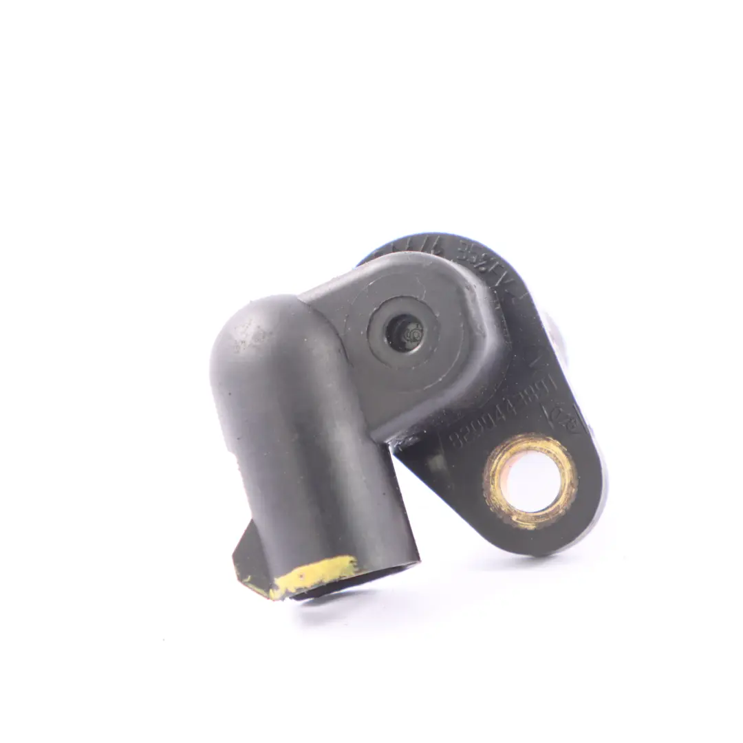 Crankshaft Position Sensor Engine Block Sensor to Renault Trafic with Part number 8200443891 Renault Trafic Crankshaft Position Sensor Engine Block Sensor - SKU 8200443891 - Part number 8200443891