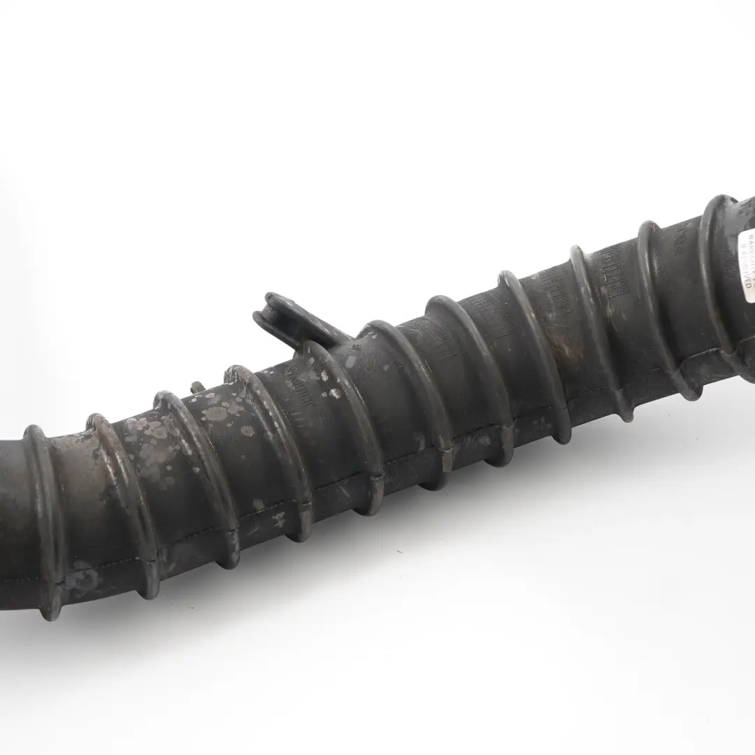 Pipe Hose to Renault Trafic II Vivaro A 2.5 DCi Turbo Intercooler with Part number 8200453032C Renault Trafic II Vivaro A 2.5 DCi Turbo Intercooler Pipe Hose - SKU 8200453032C - Part number 8200453032C