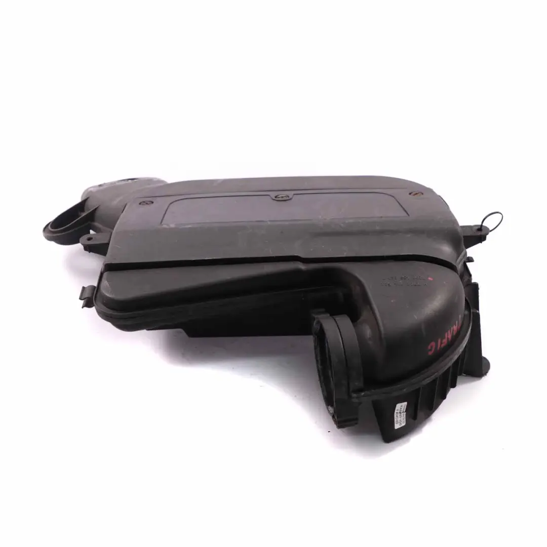 Boîtier filtre air Renault Trafic Scenic Couvercle boîte d'admission pour à propos du numéro de pièce 8200453860A Boîtier filtre air Renault Trafic Scenic Couvercle boîte d'admission - SKU 8200453860A - Numéro de pièce 8200453860A