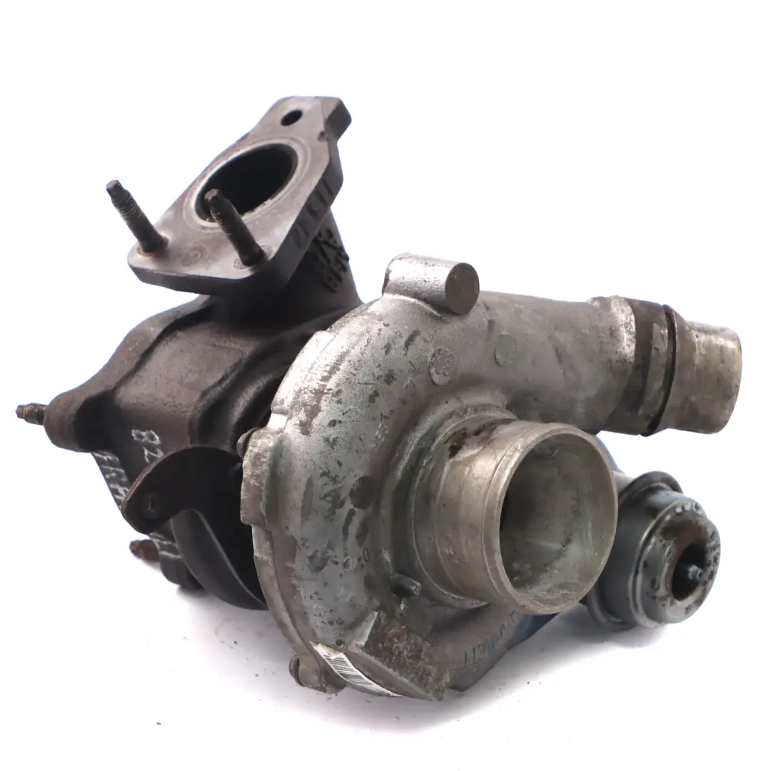 Turbocharger Turbo Charger to Renault Trafic 2 Vivaro 2.0 dCi CDTI with Part number 8200466021 Renault Trafic 2 Vivaro 2.0 dCi CDTI Turbocharger Turbo Charger - SKU 8200466021 - Part number 8200466021