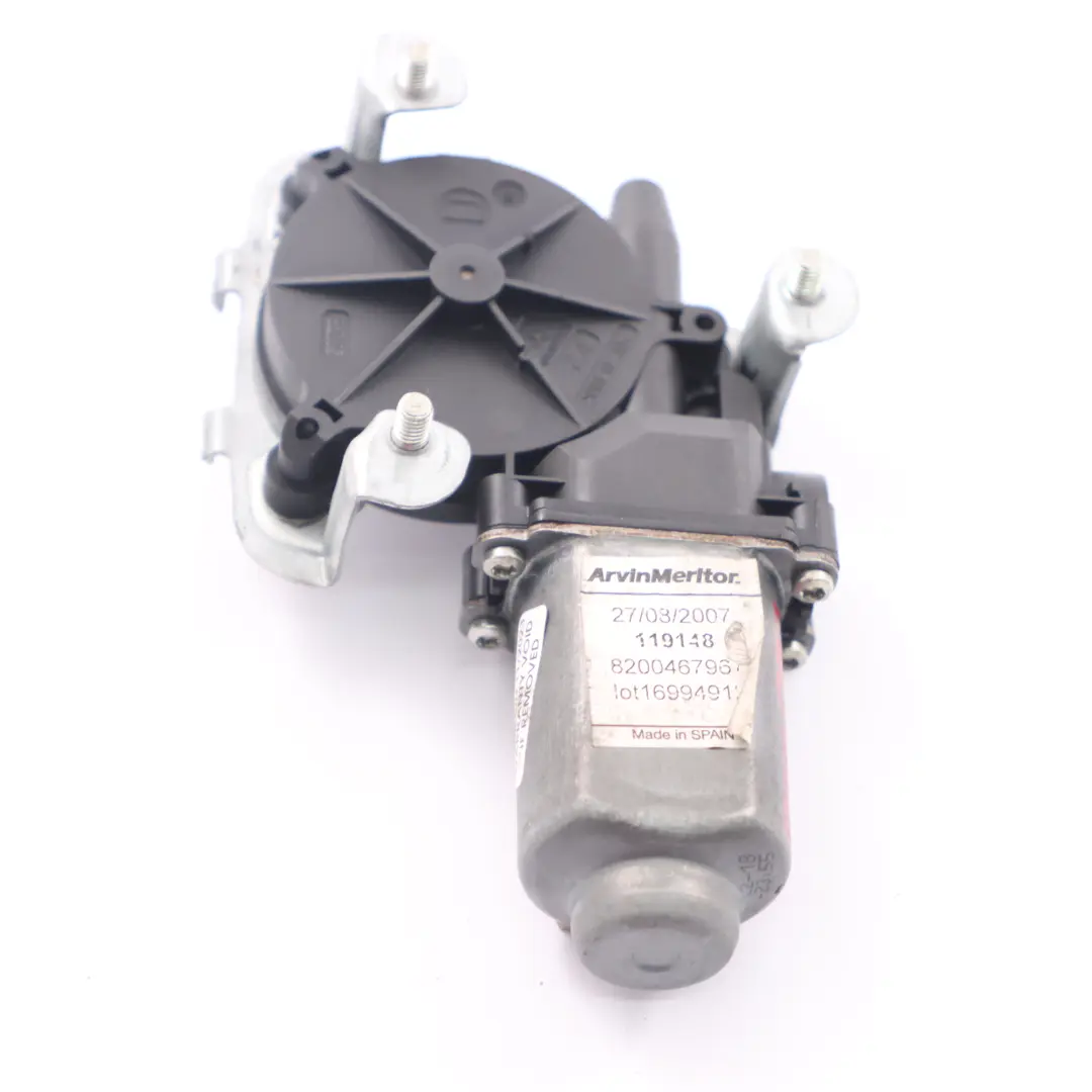 Motore Alzacristalli Porta Anteriore Destra per Renault Master 2 Movano A con numero di parte 8200467967 Renault Master 2 Movano A Motore Alzacristalli Porta Anteriore Destra - SKU 8200467967-1 - Numero di parte 8200467967