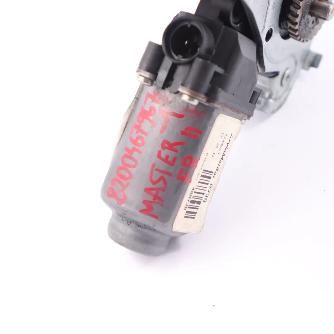 Moteur lève-vitre porte avant droite pour Renault Master 2 Movano A à propos du numéro de pièce 8200467967 Renault Master 2 Movano A Moteur lève-vitre porte avant droite - SKU 8200467967-1 - Numéro de pièce 8200467967