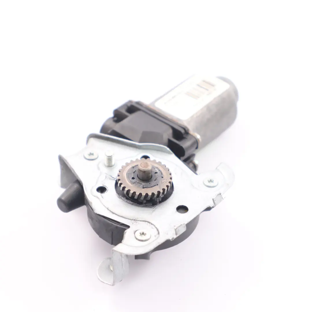 Motore Alzacristalli Porta Anteriore Sinistra per Renault Master 2 Movano con numero di parte 8200467971 Renault Master 2 Movano Motore Alzacristalli Porta Anteriore Sinistra - SKU 8200467971-1 - Numero di parte 8200467971