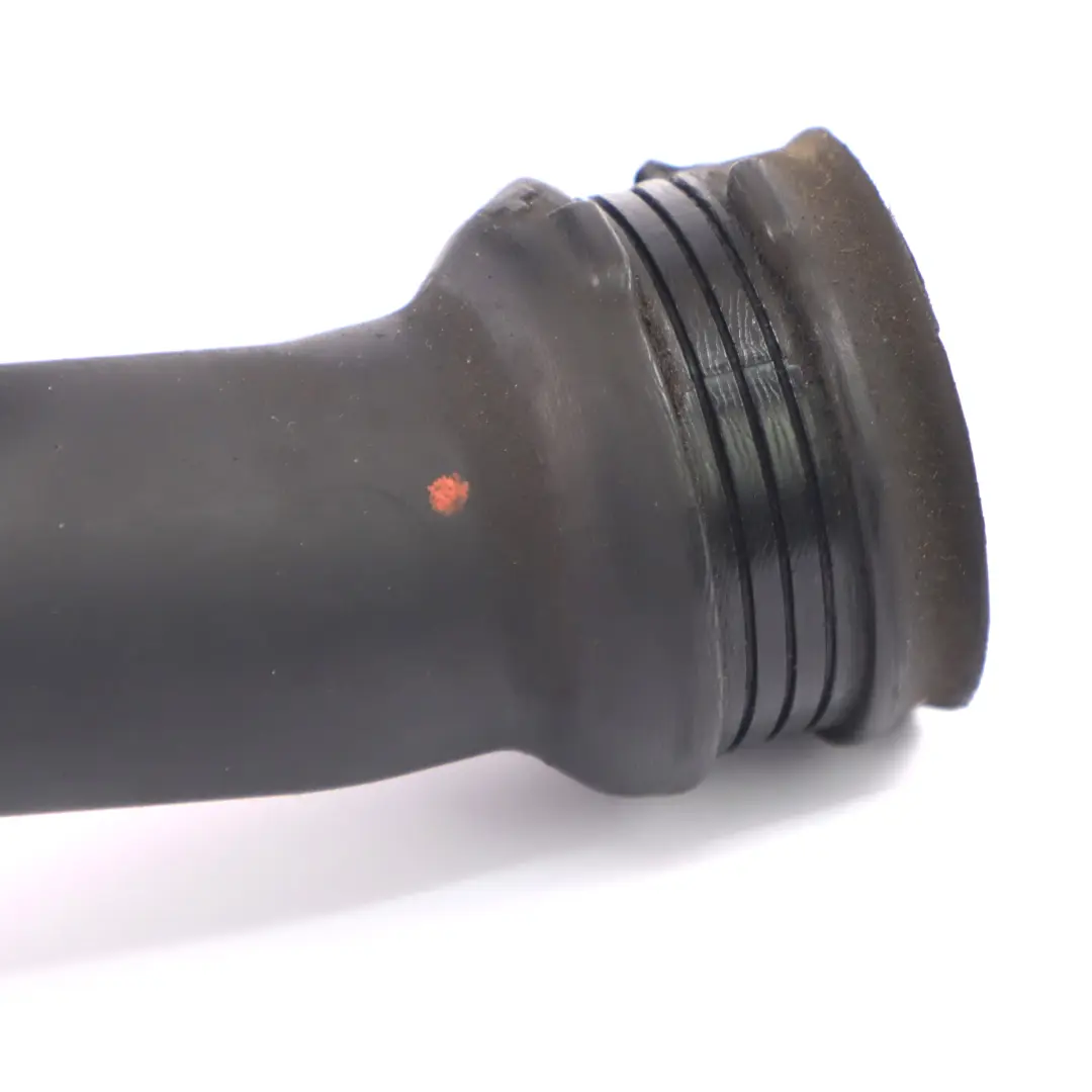 Lade luft kühler Schlauch für Renault Trafic II Vivaro B 2.0 DCI Turbo mit Teilenummer 8200470985 Renault Trafic II Vivaro B 2.0 DCI Turbo Lade luft kühler Schlauch - SKU 8200470985 - Teilenummer 8200470985