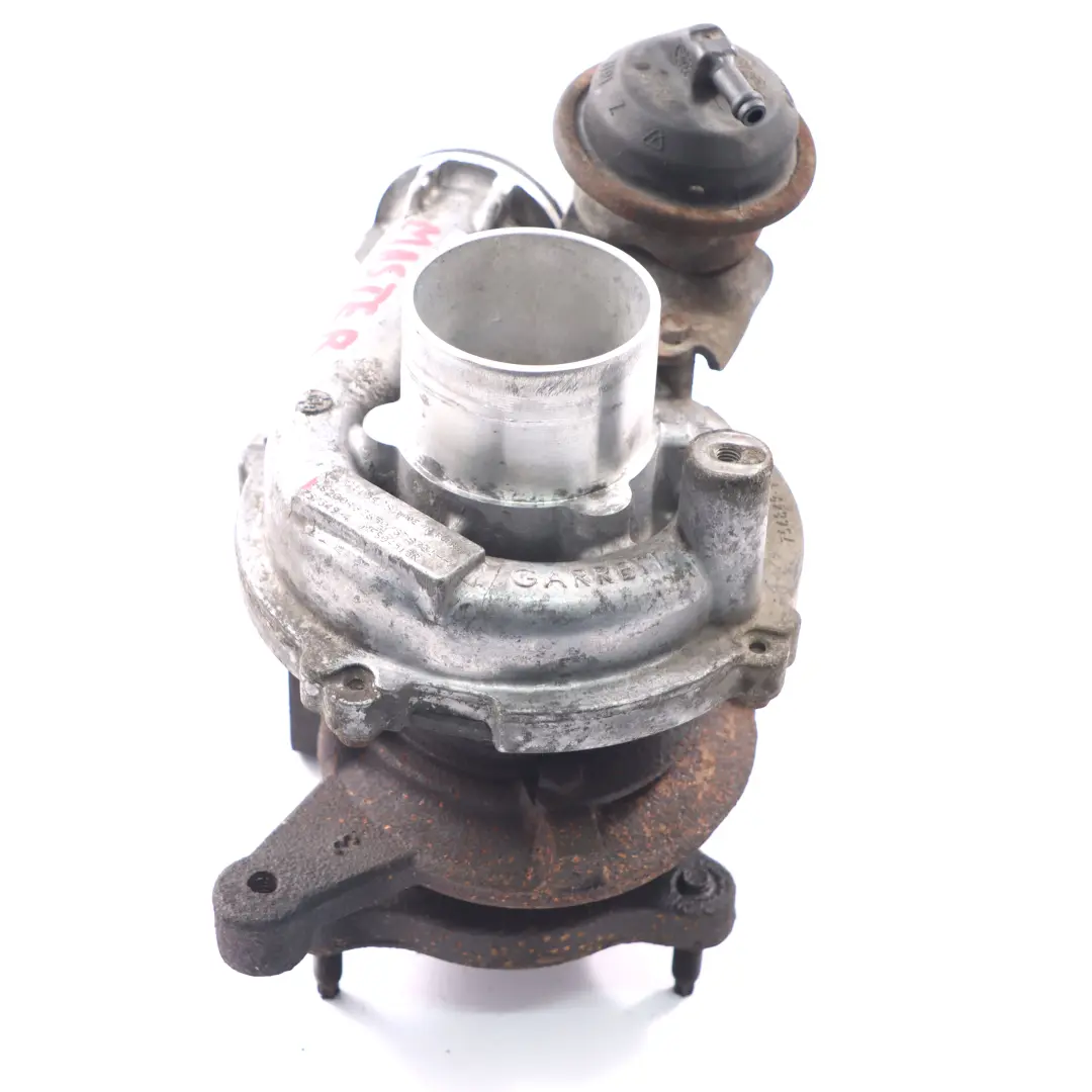 Turbocompresor Turbo para Renault Master 2 Movano A 2.5 DCI CDTI con número de pieza 8200483650 Renault Master 2 Movano A 2.5 DCI CDTI Turbocompresor Turbo - SKU 8200483650 - Número de pieza 8200483650