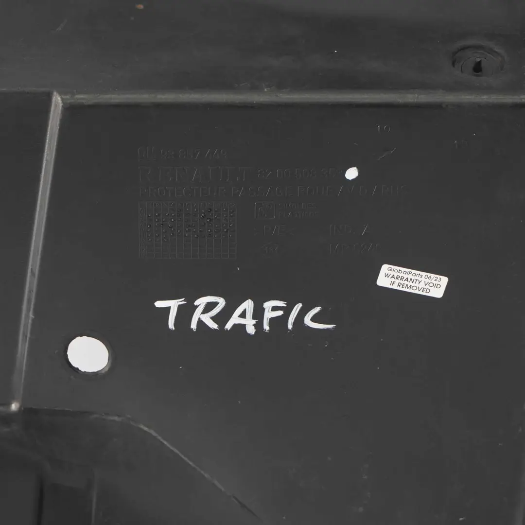 Renault Trafic II Passage Roue Avant Droite Couvrement Boîtier Section Arriere - SKU 8200508353 - Numéro de pièce 8200508353