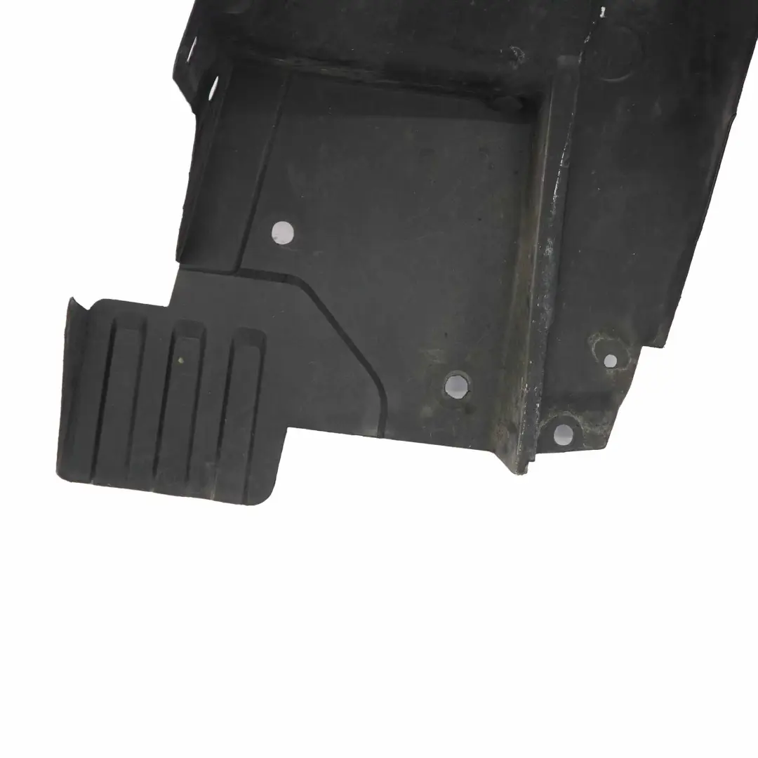 Passage Roue Avant Gauche Couvrement Boîtier Section Arriere pour Renault Trafic II à propos du numéro de pièce 8200508355 Renault Trafic II Passage Roue Avant Gauche Couvrement Boîtier Section Arriere - SKU 8200508355 - Numéro de pièce 8200508355