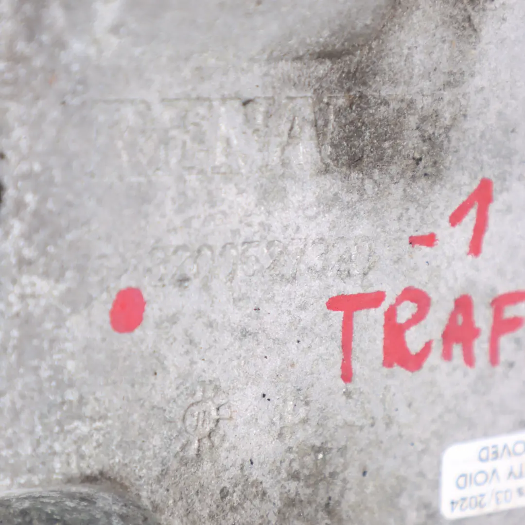 Soporte del alternador para Renault Trafic II Opel Vivaro A 2.0 DCI con número de pieza 8200527320 Renault Trafic II Opel Vivaro A 2.0 DCI Soporte del alternador - SKU 8200527320-1 - Número de pieza 8200527320