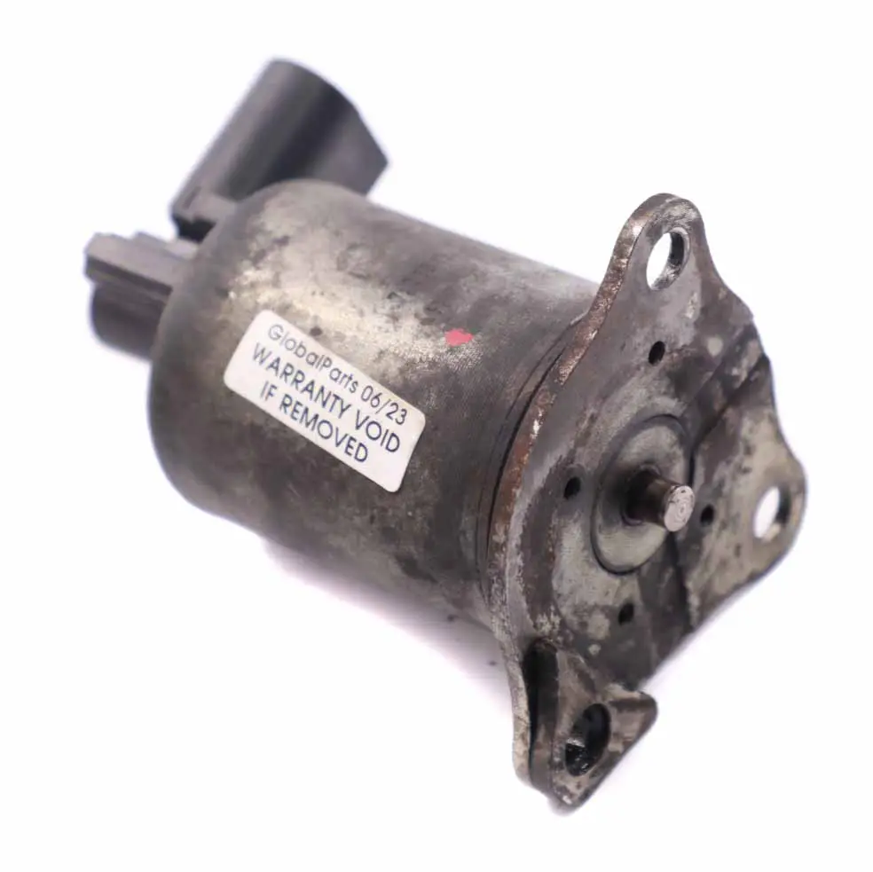 AGR Ventil Motor Abgasrückführung für Renault Trafic 1.9 DCI mit Teilenummer 8200542997 Renault Trafic 1.9 DCI AGR Ventil Motor Abgasrückführung - SKU 8200542997 - Teilenummer 8200542997