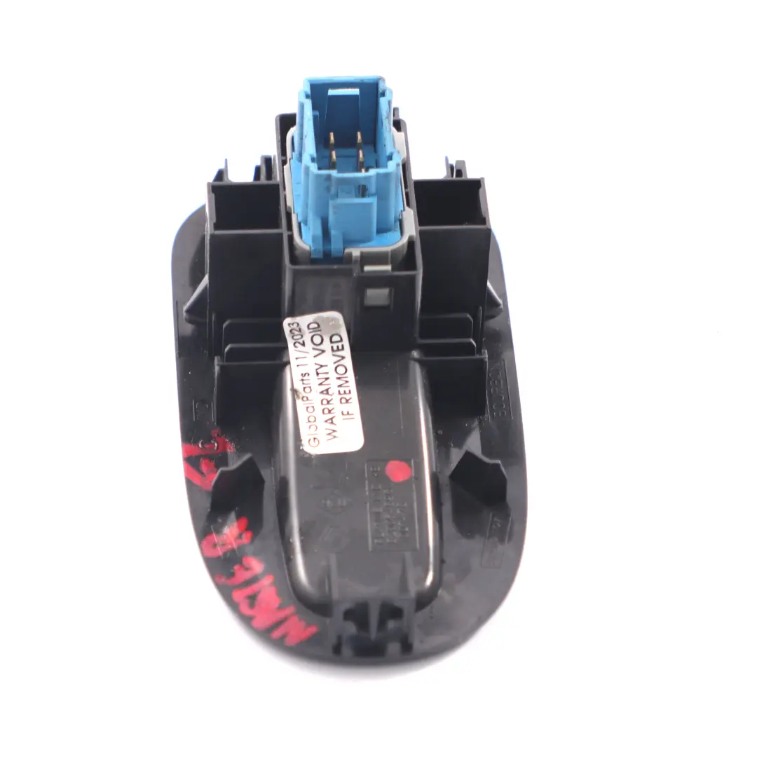 Interruttore alzacristalli Regolatore Anteriore Destro per Renault Master con numero di parte 8200548968 Renault Master Interruttore alzacristalli Regolatore Anteriore Destro - SKU 8200548968 - Numero di parte 8200548968