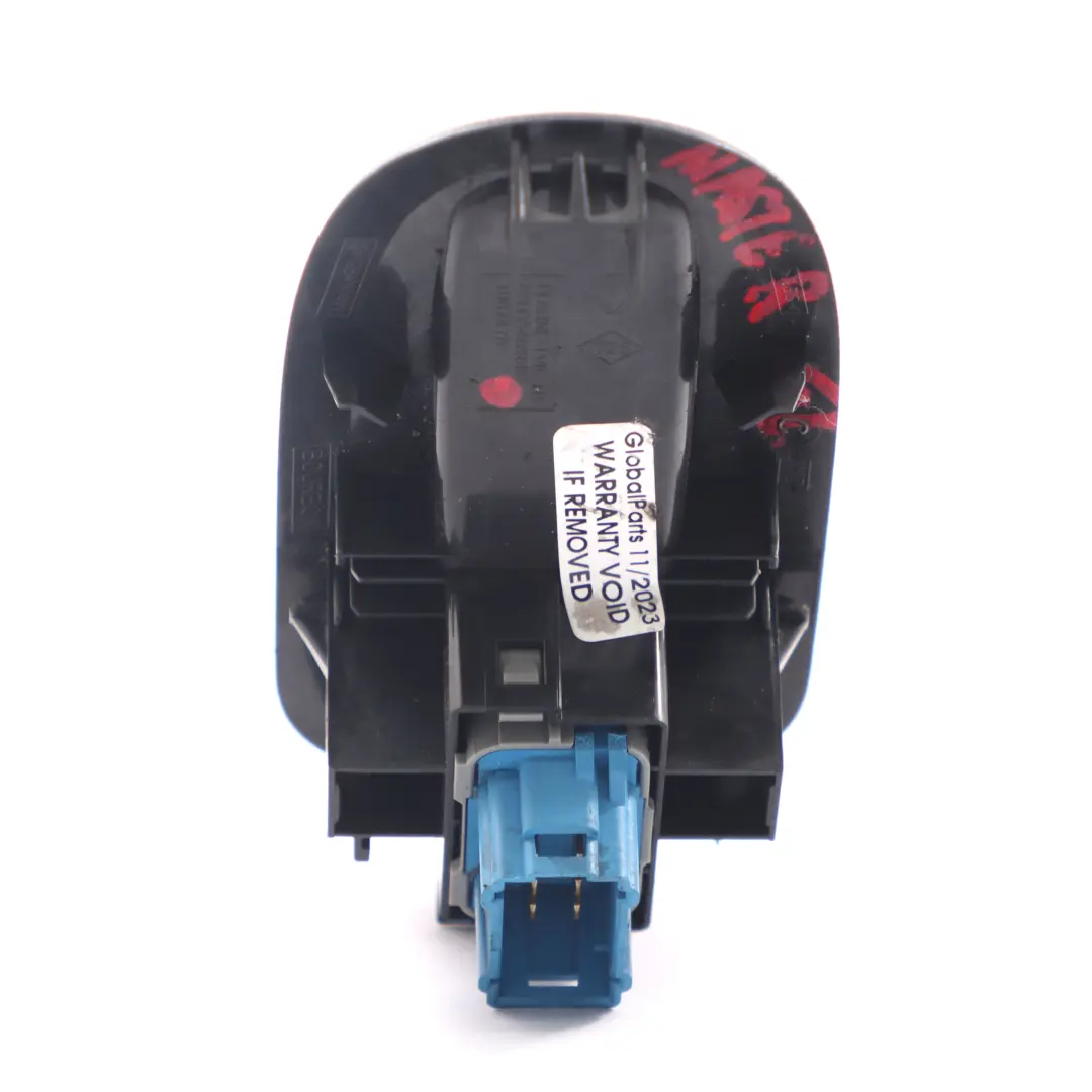 Interruptor Elevalunas Regulador Delantero Derecho para Renault Master 3 con número de pieza 8200548968 Renault Master 3 Interruptor Elevalunas Regulador Delantero Derecho - SKU 8200548968 - Número de pieza 8200548968