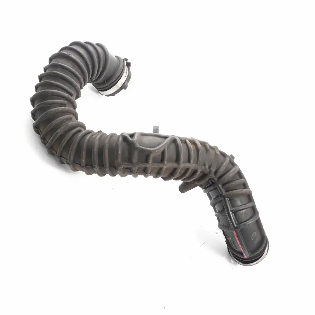 Intake Turbo Pipe Hose to Renault Trafic II Opel Vivaro A 2.0 DCI Air with Part number 8200607746 Renault Trafic II Opel Vivaro A 2.0 DCI Air Intake Turbo Pipe Hose - SKU 8200607746 - Part number 8200607746
