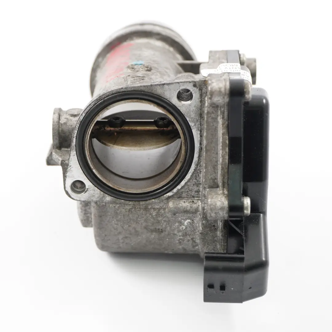 Drossel Klappen Gehäuse Ventilklappe für Nissan Qashqai Renault 1.5 dCi mit Teilenummer 8200614985 Nissan Qashqai Renault 1.5 dCi Drossel Klappen Gehäuse Ventilklappe - SKU 8200614985 - Teilenummer 8200614985