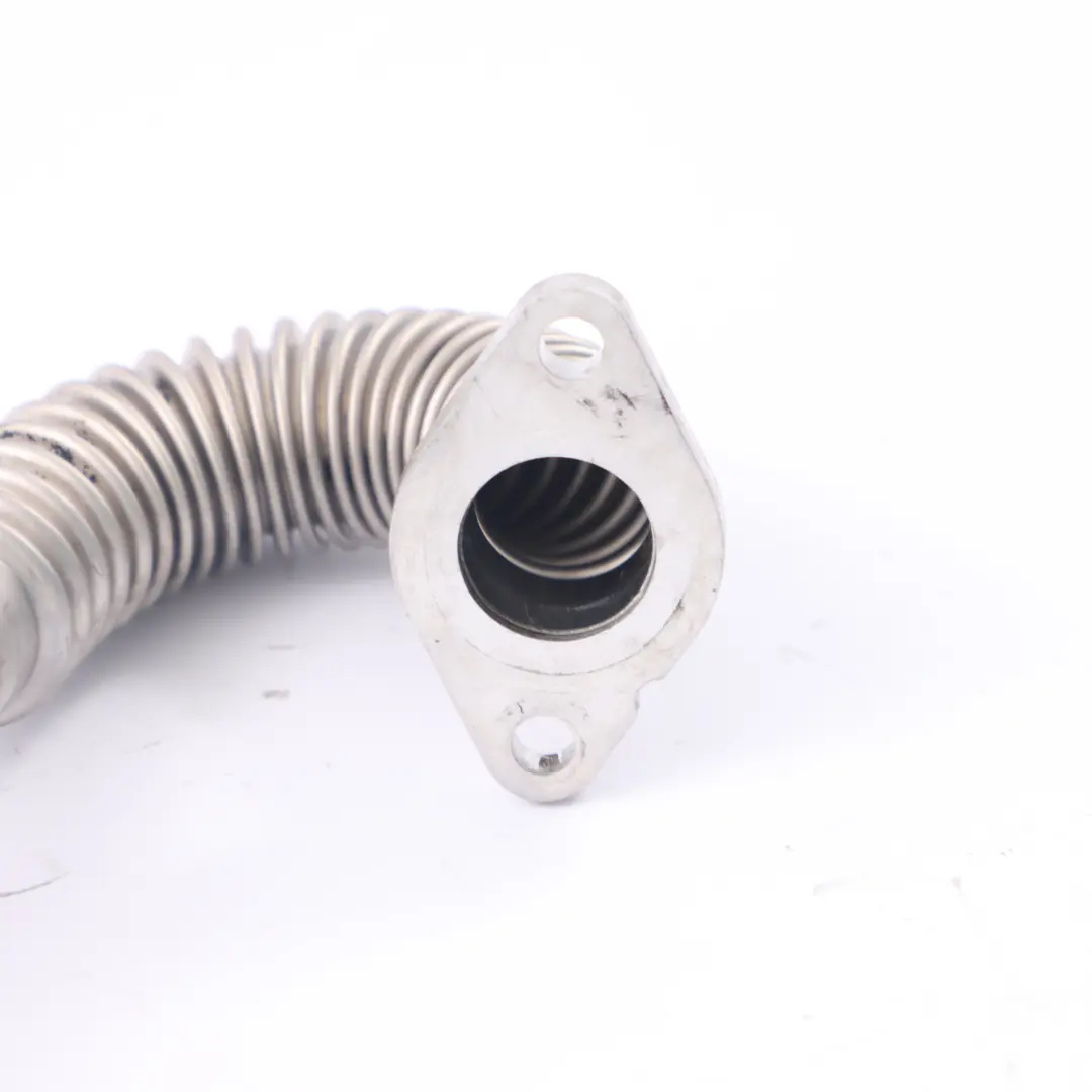Pipe Valve Line Hose to Renault Trafic II 2.0 DCI Diesel EGR with Part number 8200626222 Renault Trafic II 2.0 DCI Diesel EGR Pipe Valve Line Hose - SKU 8200626222 - Part number 8200626222