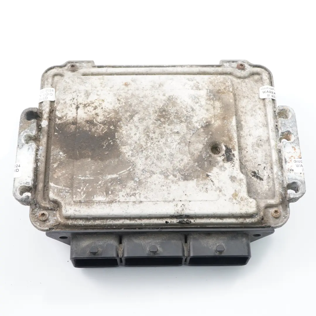 G9U 650 Motor Modul Einheit ECU Handbuch für Opel Movano A 2.5 CDTI mit Teilenummer 8200635663 Opel Movano A 2.5 CDTI G9U 650 Motor Modul Einheit ECU Handbuch - SKU 8200635663 - Teilenummer 8200635663