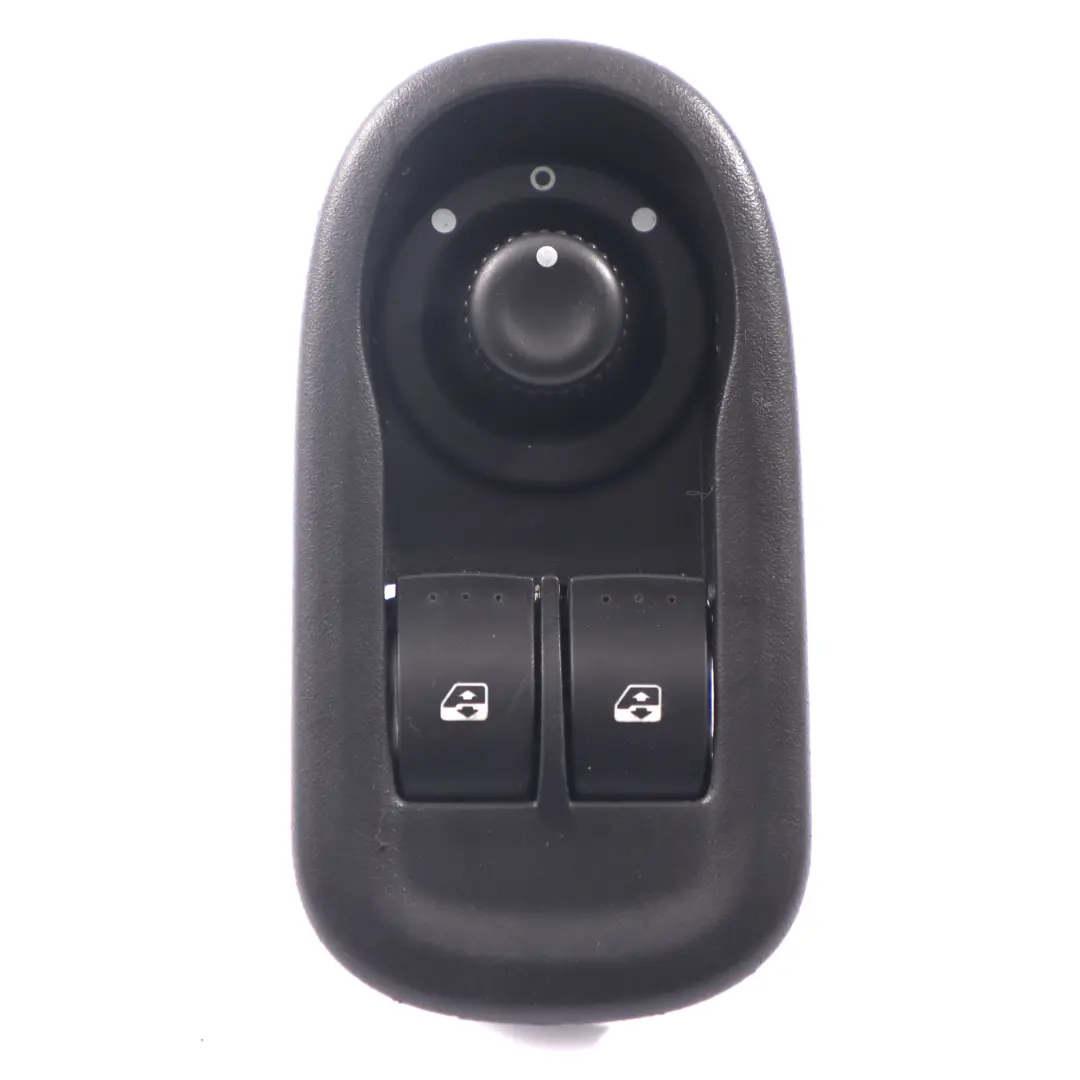 Interruttore alzacristalli Controllo specchietto per Renault Master 3 con numero di parte 8200637849 Renault Master 3 Interruttore alzacristalli Controllo specchietto - SKU 8200637849 - Numero di parte 8200637849
