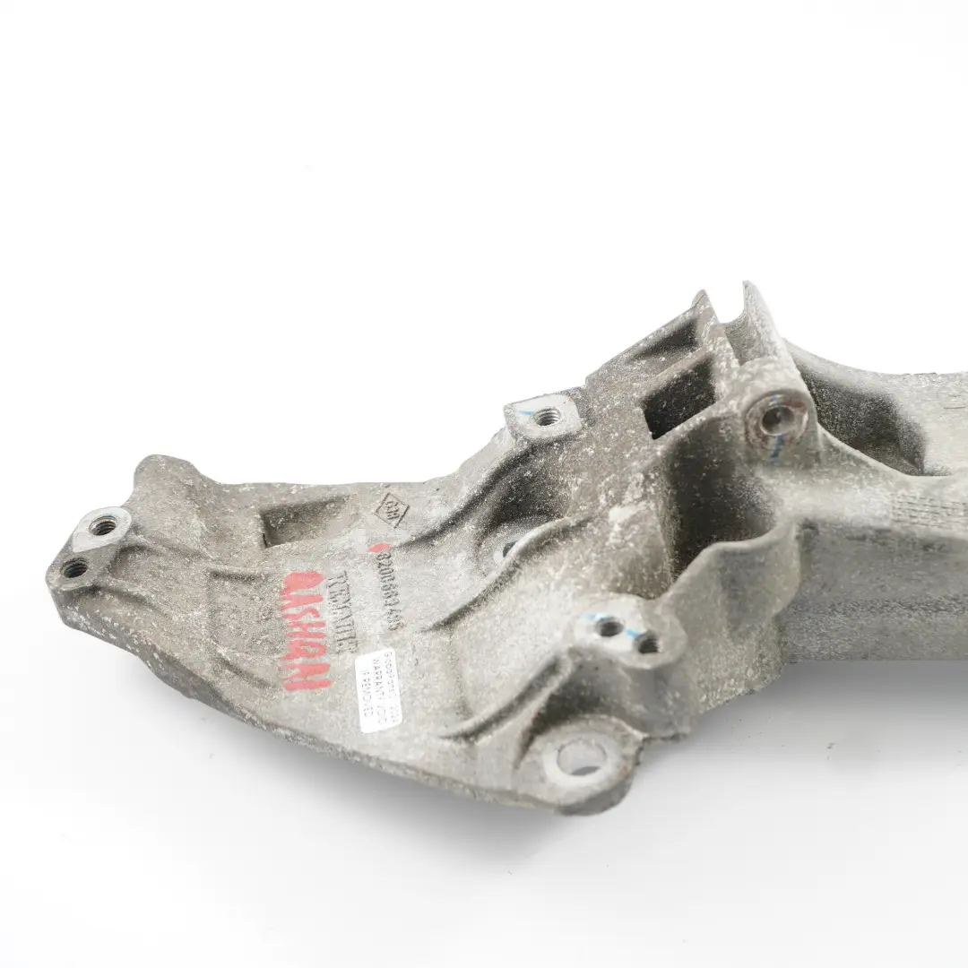 Supporto Alternatore A/C Compressore per Nissan Qashqai 1.5 dCi con numero di parte 8200669495 Nissan Qashqai 1.5 dCi Supporto Alternatore A/C Compressore - SKU 8200669495 - Numero di parte 8200669495