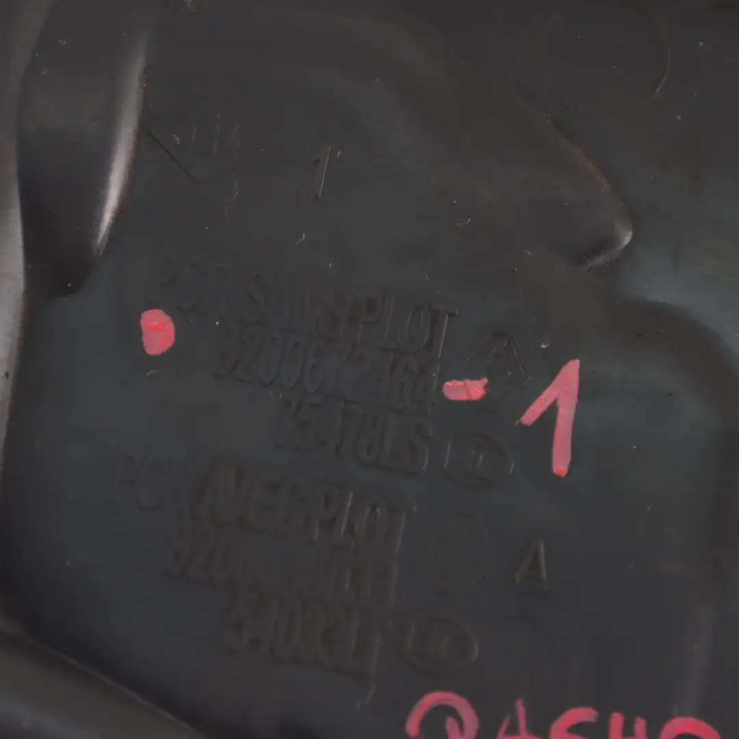 Tapa del inyector de combustible Nissan Qashqai J10 2.0 DCi Motor para con número de pieza 8200672464 Tapa del inyector de combustible Nissan Qashqai J10 2.0 DCi Motor - SKU 8200672464-1 - Número de pieza 8200672464