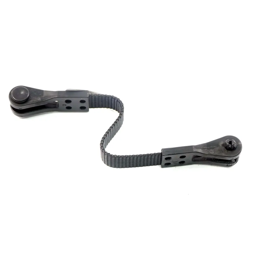 Glovebox Glove Box Catch to BMW 3 5 Series E46 E60 E61 with Part number 8200677 BMW 3 5 Series E46 E60 E61 Glovebox Glove Box Catch - SKU 8200677 - Part number 8200677