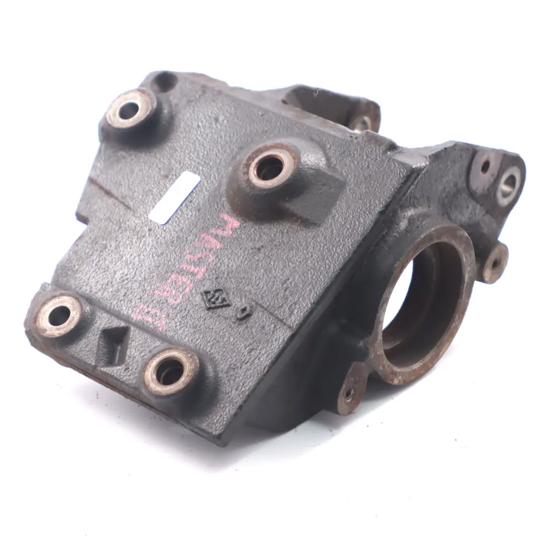 Mk2 Driveshaft Supporting Bracket Mount Front Axle to Renault Master with Part number 8200684227 Renault Master Mk2 Driveshaft Supporting Bracket Mount Front Axle - SKU 8200684227 - Part number 8200684227