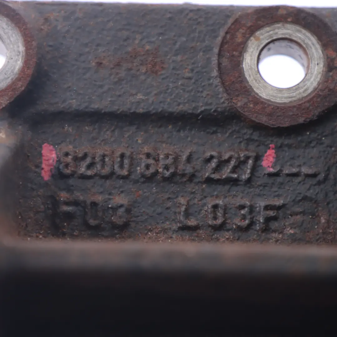 Wspornik Przedniego Wału Napędowego do Renault Master II o numerze 8200684227 Renault Master II Wspornik Przedniego Wału Napędowego - SKU 8200684227 - Numer Części 8200684227