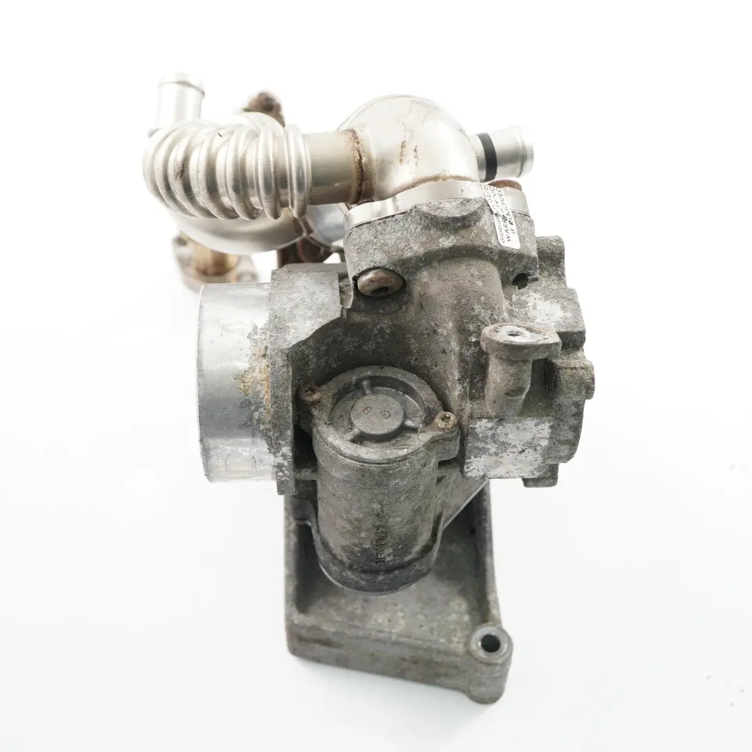 Support refroidisseur d'échappement pour Renault Master 2 2.5 dCi EGR à propos du numéro de pièce 8200686637 Renault Master 2 2.5 dCi EGR Support refroidisseur d'échappement - SKU 8200686637 - Numéro de pièce 8200686637