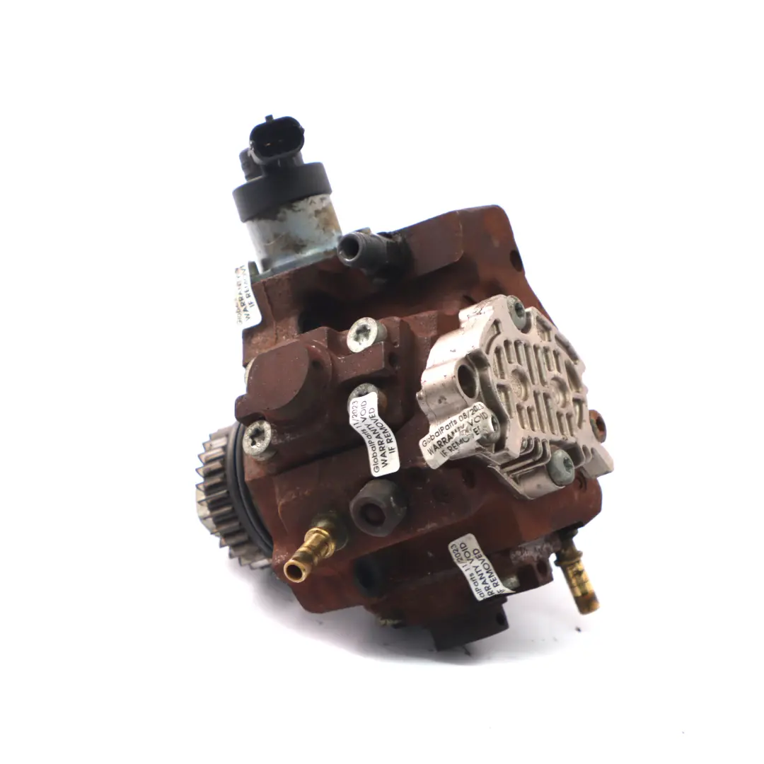 High Pressure Injection Fuel Pump to Renault Trafic II Vivaro A 2.0 DCi with Part number 8200690744 Renault Trafic II Vivaro A 2.0 DCi High Pressure Injection Fuel Pump - SKU 8200690744 - Part number 8200690744