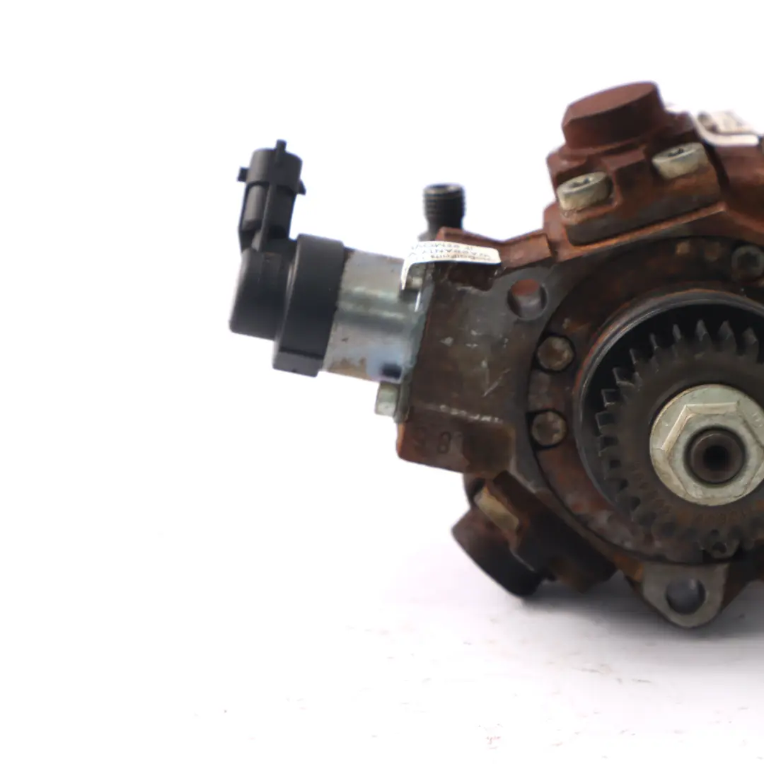 Inyección de Alta Presión Bomba Combustible para Renault Trafic II Vivaro A 2.0 DCi con número de pieza 8200690744 Renault Trafic II Vivaro A 2.0 DCi Inyección de Alta Presión Bomba Combustible - SKU 8200690744 - Número de pieza 8200690744