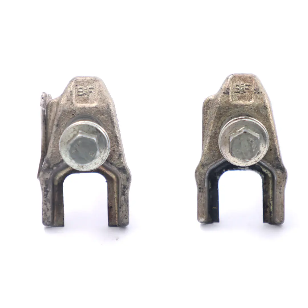 Staffa iniettore carburante Renault Master Movano 2.3 DCI Set ganasce per con numero di parte 8200711592 Staffa iniettore carburante Renault Master Movano 2.3 DCI Set ganasce - SKU 8200711592 - Numero di parte 8200711592