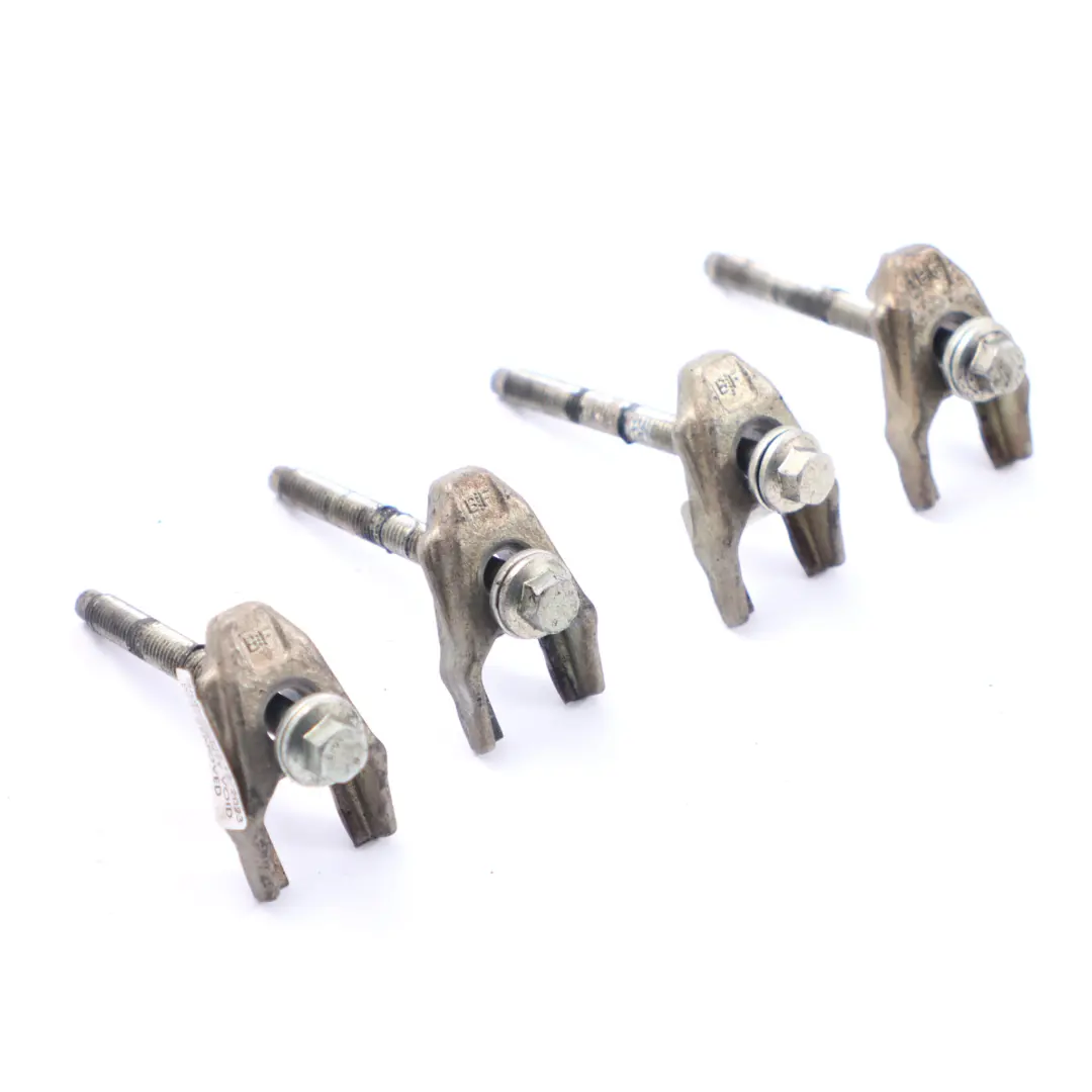 Staffa iniettore carburante Renault Master Movano 2.3 DCI Set ganasce per con numero di parte 8200711592 Staffa iniettore carburante Renault Master Movano 2.3 DCI Set ganasce - SKU 8200711592 - Numero di parte 8200711592