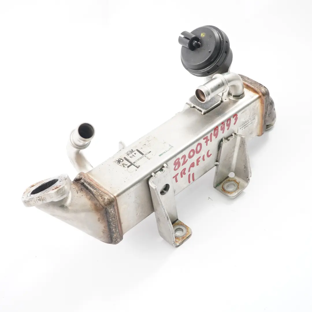 Valve EGR Refroidisseur d'échappement pour Renault Trafic II 2.0 DCI à propos du numéro de pièce 8200719993 Renault Trafic II 2.0 DCI Valve EGR Refroidisseur d'échappement - SKU 8200719993 - Numéro de pièce 8200719993