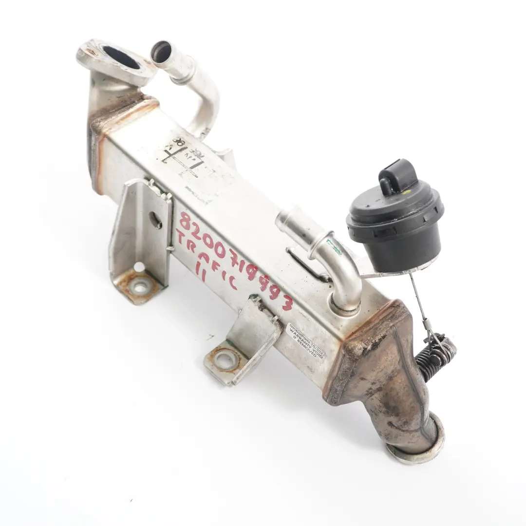 Valve EGR Refroidisseur d'échappement pour Renault Trafic II 2.0 DCI à propos du numéro de pièce 8200719993 Renault Trafic II 2.0 DCI Valve EGR Refroidisseur d'échappement - SKU 8200719993 - Numéro de pièce 8200719993