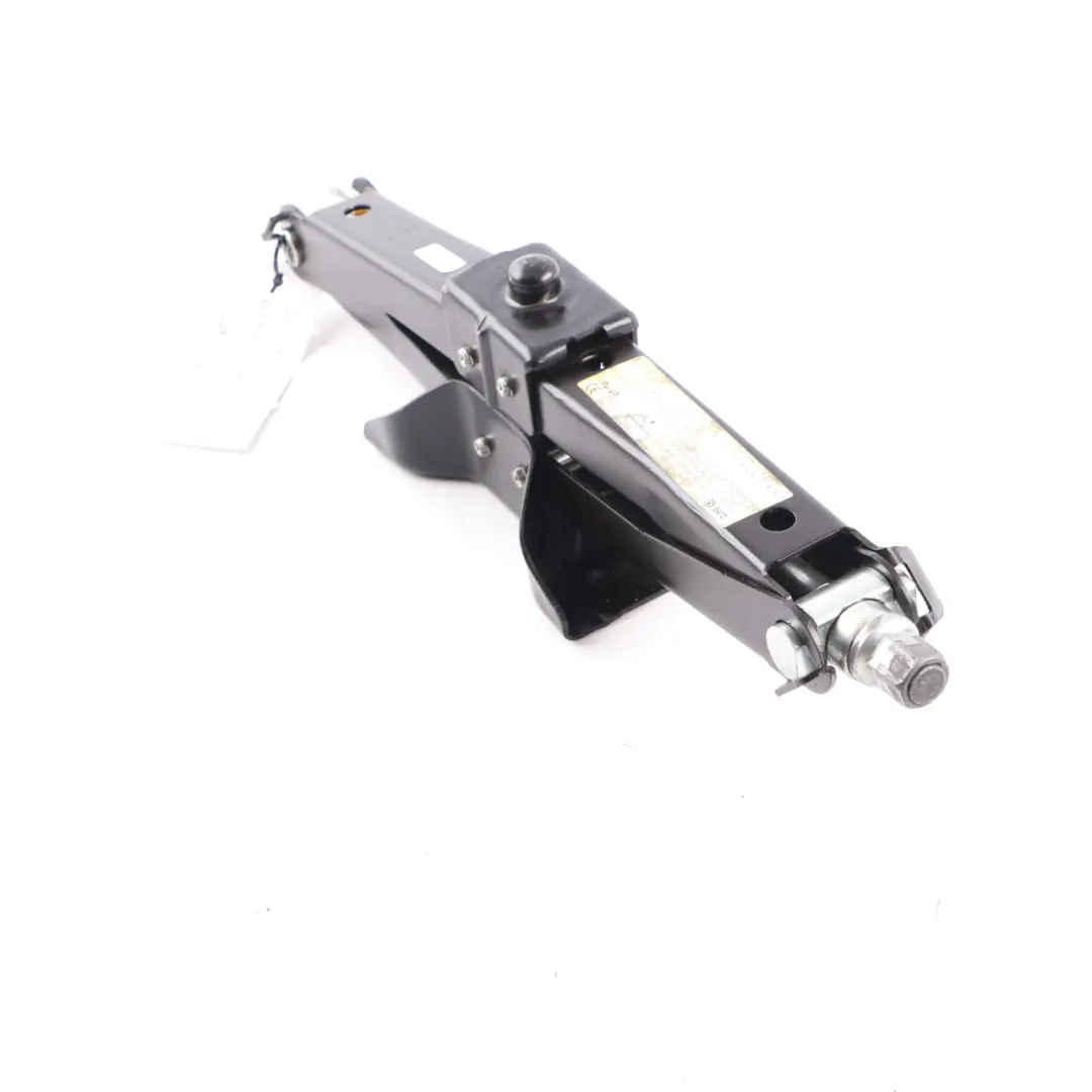 Lifting Jack Emergency Wheel Lift Tool to Renault Master Car with Part number 8200725335 Renault Master Car Lifting Jack Emergency Wheel Lift Tool - SKU 8200725335 - Part number 8200725335