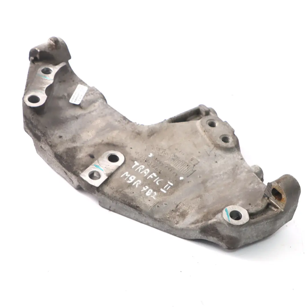 Support moteur Renault Trafic II Opel Vivaro A 2.0 DCI Droite pour à propos du numéro de pièce 8200741758 Support moteur Renault Trafic II Opel Vivaro A 2.0 DCI Droite - SKU 8200741758 - Numéro de pièce 8200741758