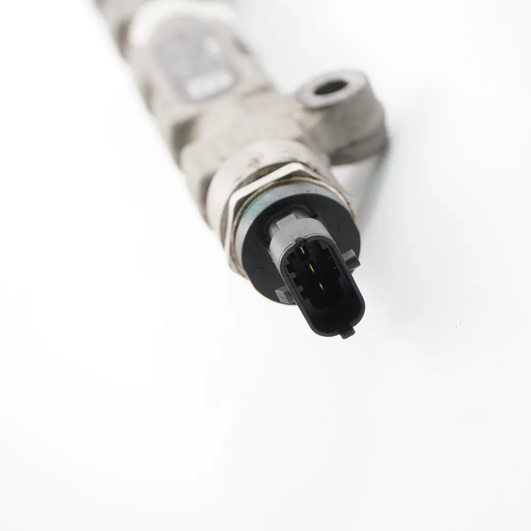 alimentazione per Opel Movano A Renault Master II 2.5 CDTi Linea di con numero di parte 8200754773 Opel Movano A Renault Master II 2.5 CDTi Linea di alimentazione - SKU 8200754773 - Numero di parte 8200754773