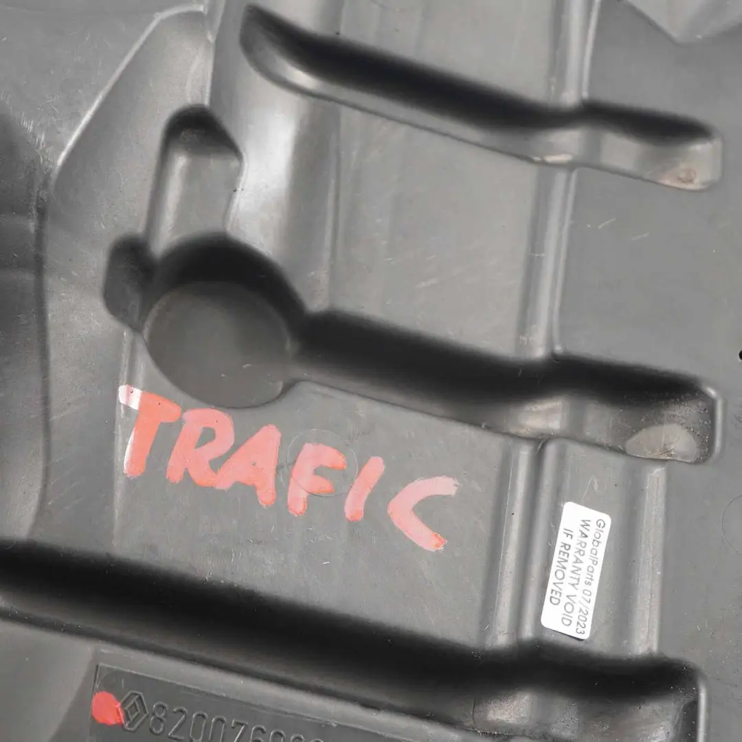 Caja de filtro aire Silenciador para Renault Trafic Opel Vivaro 2.0 DCI con número de pieza 8200760899B Renault Trafic Opel Vivaro 2.0 DCI Caja de filtro aire Silenciador - SKU 8200760899B - Número de pieza 8200760899B