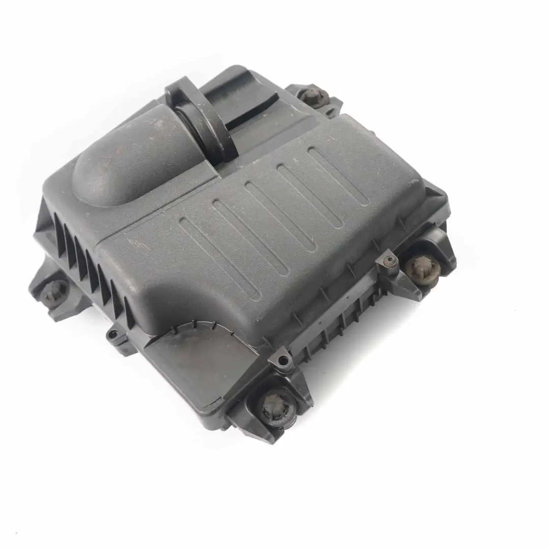 Caja de filtro aire Silenciador para Renault Trafic Opel Vivaro 2.0 DCI con número de pieza 8200760899B Renault Trafic Opel Vivaro 2.0 DCI Caja de filtro aire Silenciador - SKU 8200760899B - Número de pieza 8200760899B