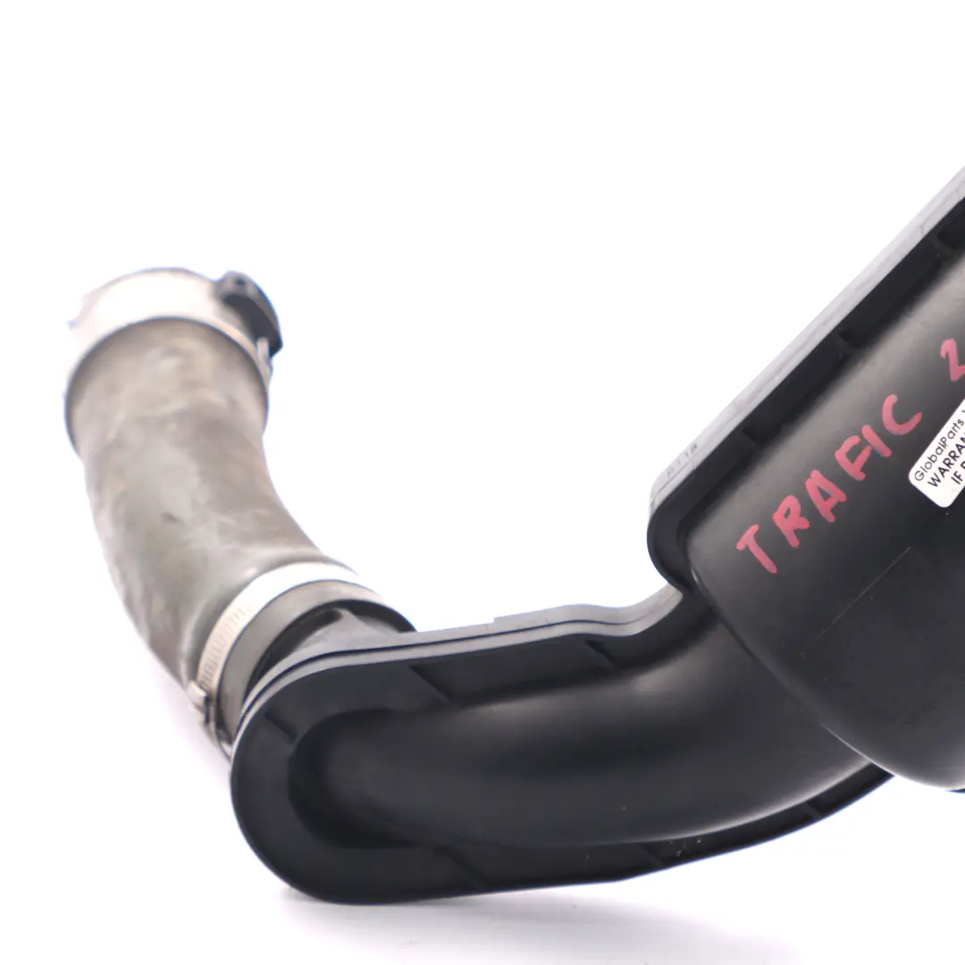 Intake Pipe Renault Trafic Vauxhall Vivaro 2.0 DCI Turbo Hose to Air with Part number 8200760909 Air Intake Pipe Renault Trafic Vauxhall Vivaro 2.0 DCI Turbo Hose - SKU 8200760909-1 - Part number 8200760909