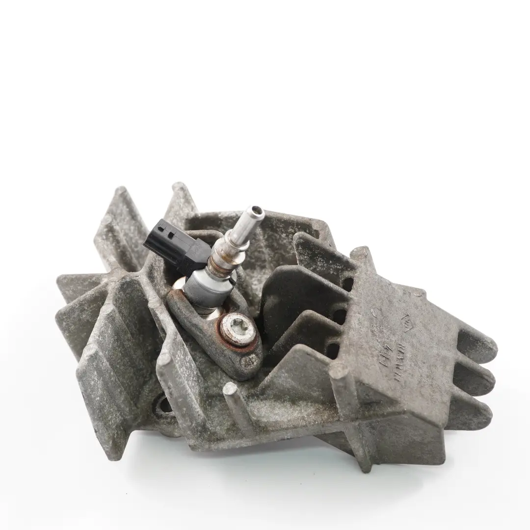 Wtryskiwacz Mocowanie Łapa do Nissan Qashqai o numerze 8200771225 Nissan Qashqai Wtryskiwacz Mocowanie Łapa - SKU 8200771225 - Numer Części 8200771225