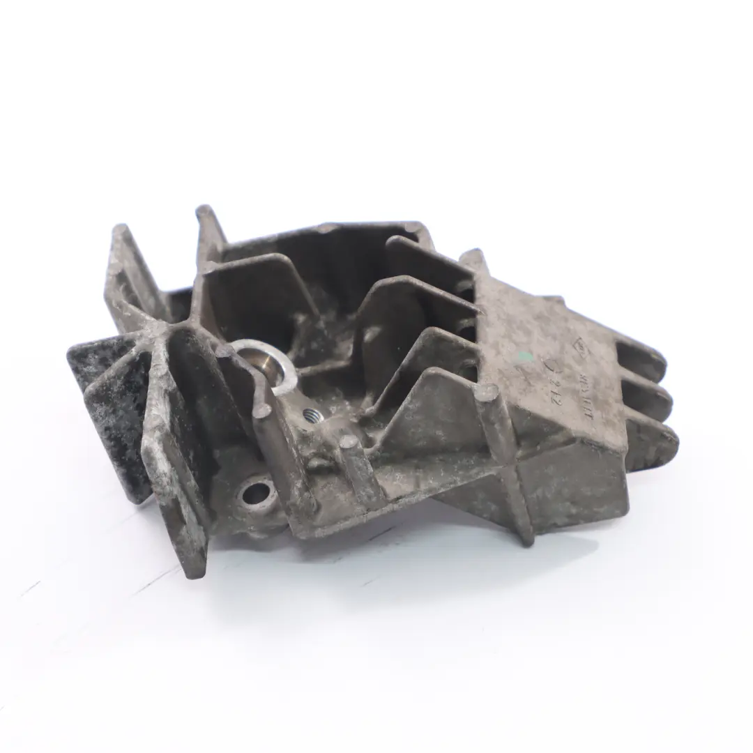 Renault Scenic III Megane III 1.5 DCi DPF Einspritzdüsen halterung - SKU 8200771226 - Teilenummer 8200771226