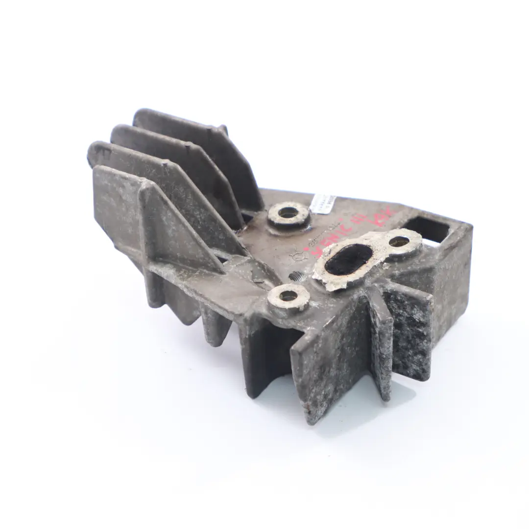 K9K Staffa iniettore avviamento a freddo per Renault Scenic III 1.5 DCi con numero di parte 8200771226 Renault Scenic III 1.5 DCi K9K Staffa iniettore avviamento a freddo - SKU 8200771226 - Numero di parte 8200771226