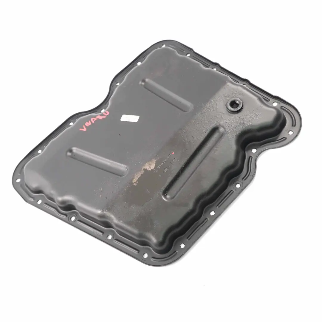 Carter vidange d'huile moteur pour Renault Trafic II Opel Vivaro B 2.0 DCI à propos du numéro de pièce 8200795039 Renault Trafic II Opel Vivaro B 2.0 DCI Carter vidange d'huile moteur - SKU 8200795039 - Numéro de pièce 8200795039