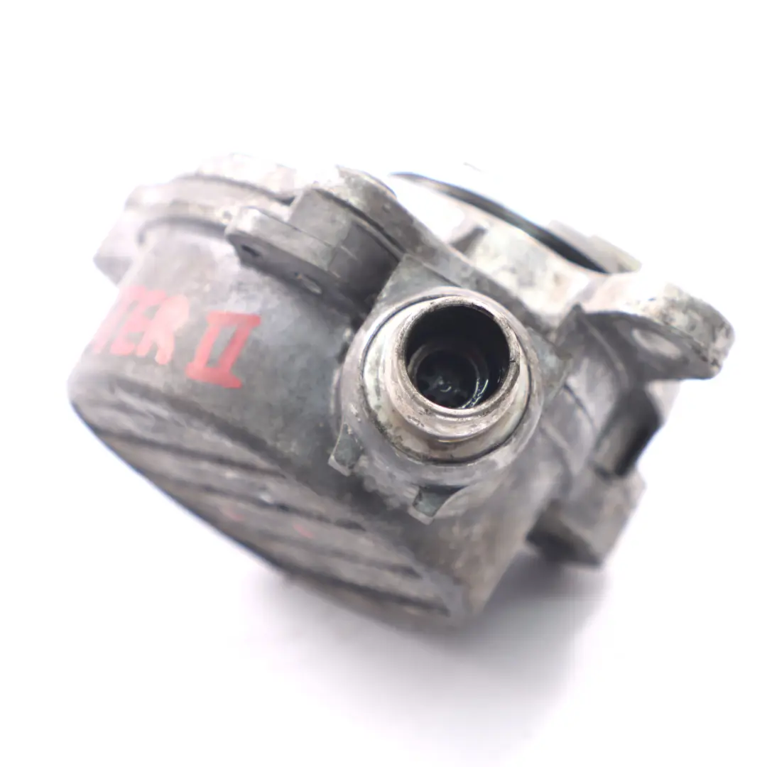 Pompa del vuoto per Renault Master 2 Opel Movano A 2.5 DCI CDTI Diesel con numero di parte 8200797164 Renault Master 2 Opel Movano A 2.5 DCI CDTI Diesel Pompa del vuoto - SKU 8200797164 - Numero di parte 8200797164