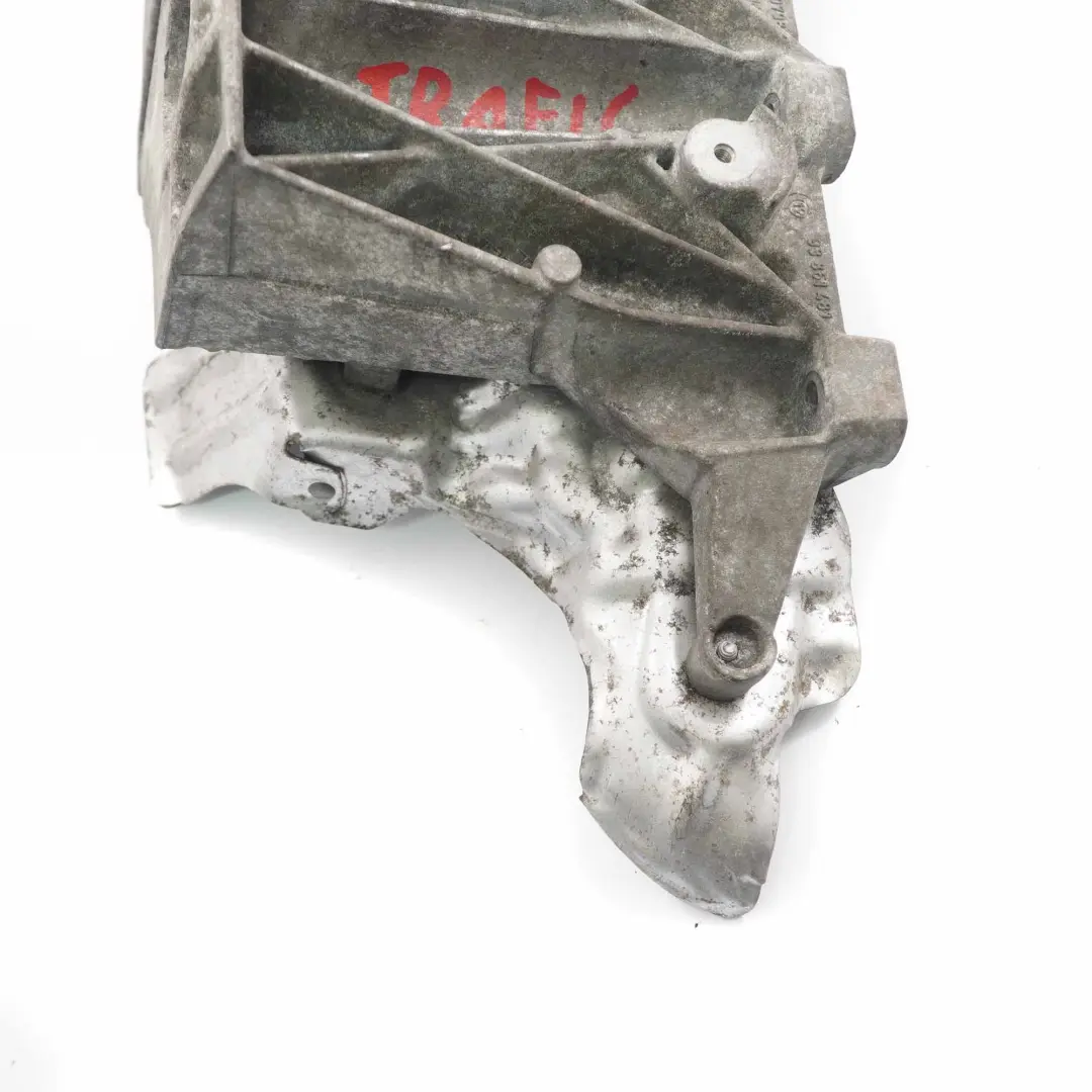 Supporto motore Renault Trafic 2.0 DCI staffa per con numero di parte 8200798760 Supporto motore Renault Trafic 2.0 DCI staffa - SKU 8200798760-1 - Numero di parte 8200798760