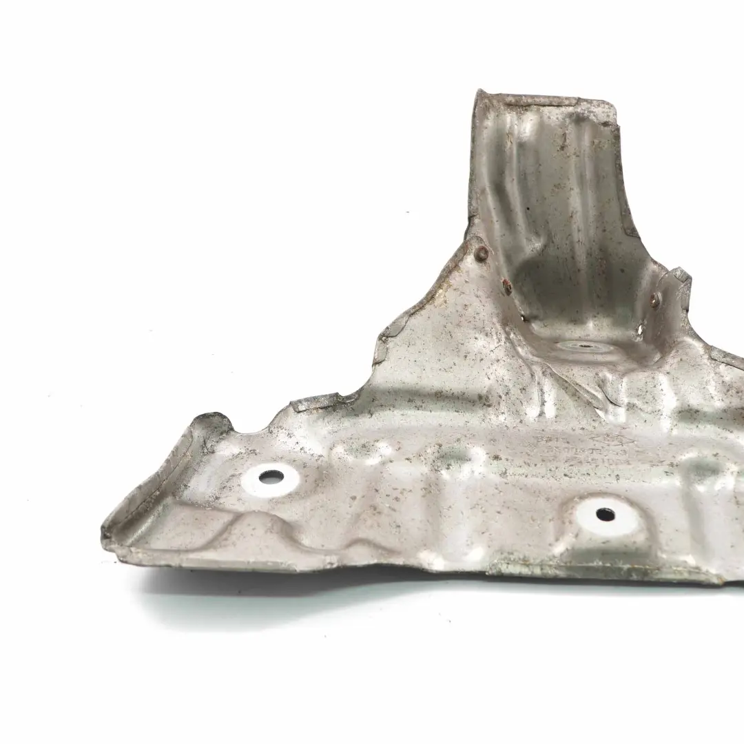 Plaque protection thermique silencieux échappement pour Renault Trafic à propos du numéro de pièce 8200805323B Renault Trafic Plaque protection thermique silencieux échappement - SKU 8200805323B - Numéro de pièce 8200805323B