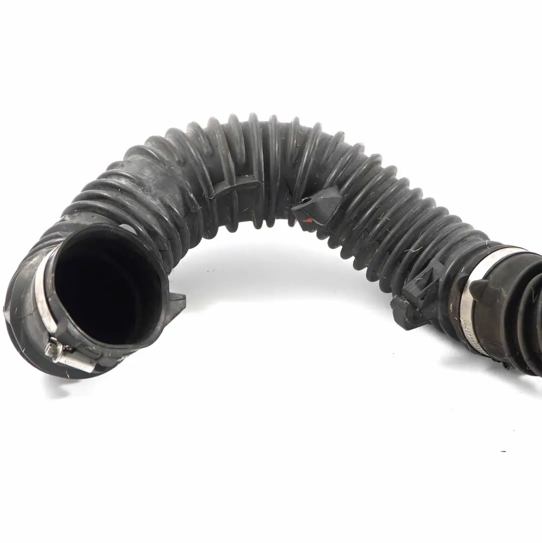 Intake Turbo Pipe Hose to Renault Trafic II Opel Vivaro A 2.0 DCI Air with Part number 8200806067 Renault Trafic II Opel Vivaro A 2.0 DCI Air Intake Turbo Pipe Hose - SKU 8200806067 - Part number 8200806067