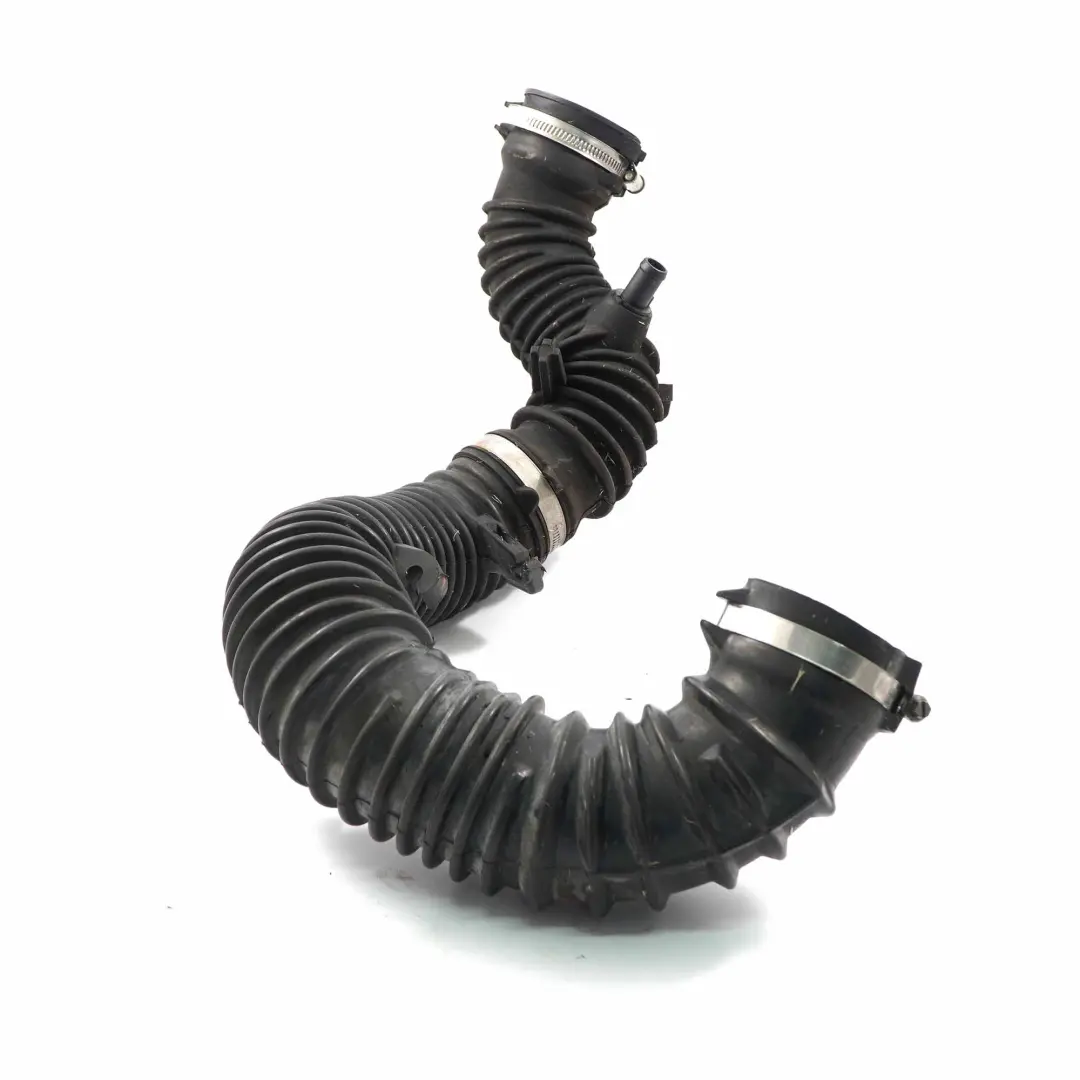 Intake Turbo Pipe Hose to Renault Trafic II Opel Vivaro A 2.0 DCI Air with Part number 8200806067 Renault Trafic II Opel Vivaro A 2.0 DCI Air Intake Turbo Pipe Hose - SKU 8200806067 - Part number 8200806067