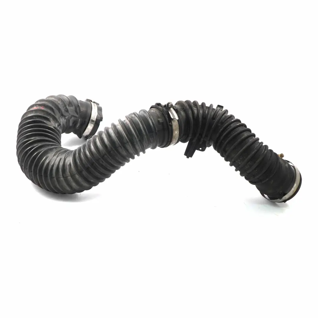 Intake Turbo Pipe Hose to Renault Trafic II Opel Vivaro A 2.0 DCI Air with Part number 8200806067 Renault Trafic II Opel Vivaro A 2.0 DCI Air Intake Turbo Pipe Hose - SKU 8200806067 - Part number 8200806067