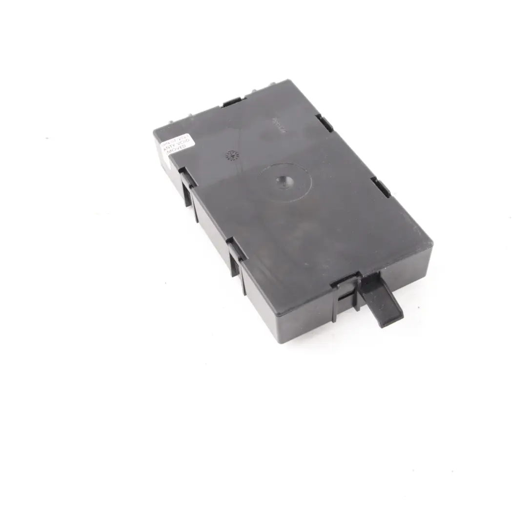 Control Unit Body Control Module BCM ECU to Renault Trafic II with Part number 8200814467 Renault Trafic II Control Unit Body Control Module BCM ECU - SKU 8200814467 - Part number 8200814467