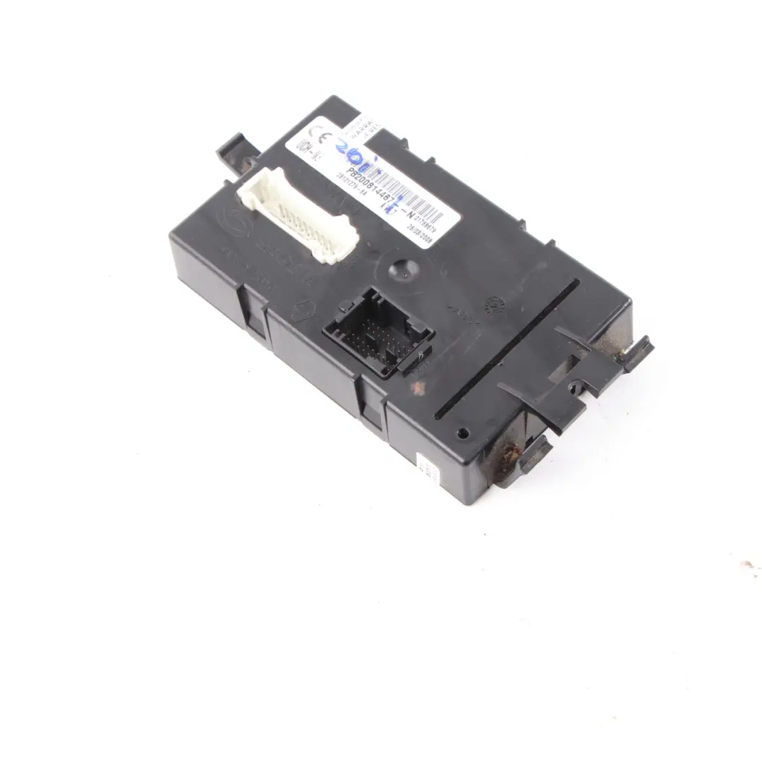 Control Unit Body Control Module BCM ECU to Renault Trafic II with Part number 8200814467 Renault Trafic II Control Unit Body Control Module BCM ECU - SKU 8200814467 - Part number 8200814467